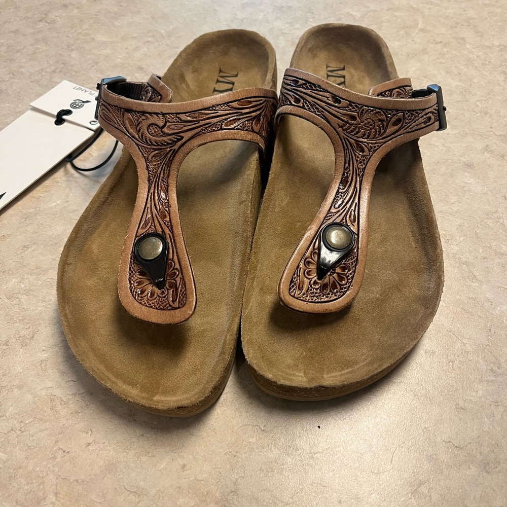 NWT Myra tooled leather sandals